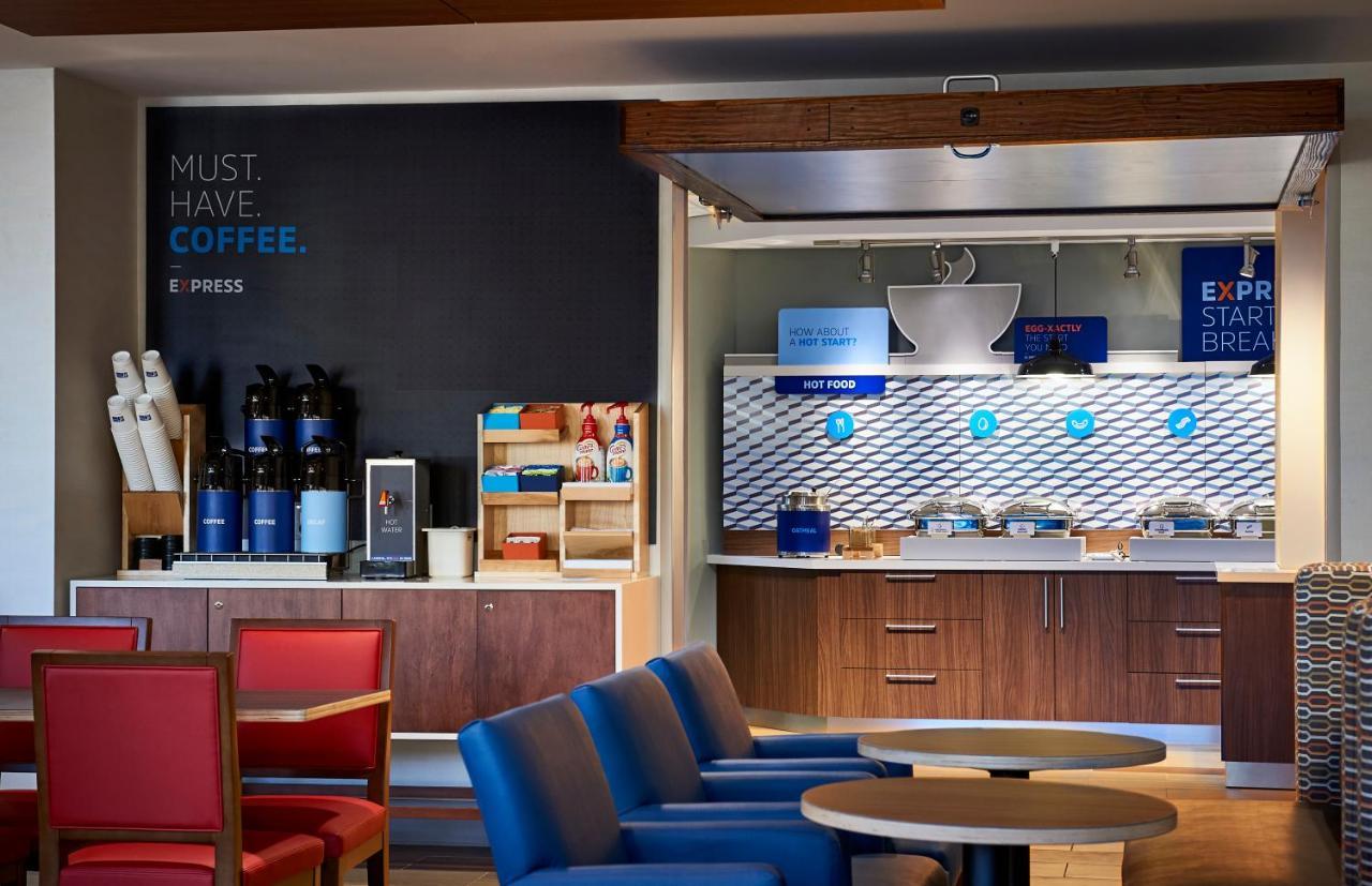 Hotel Express & - By Ihg Burley